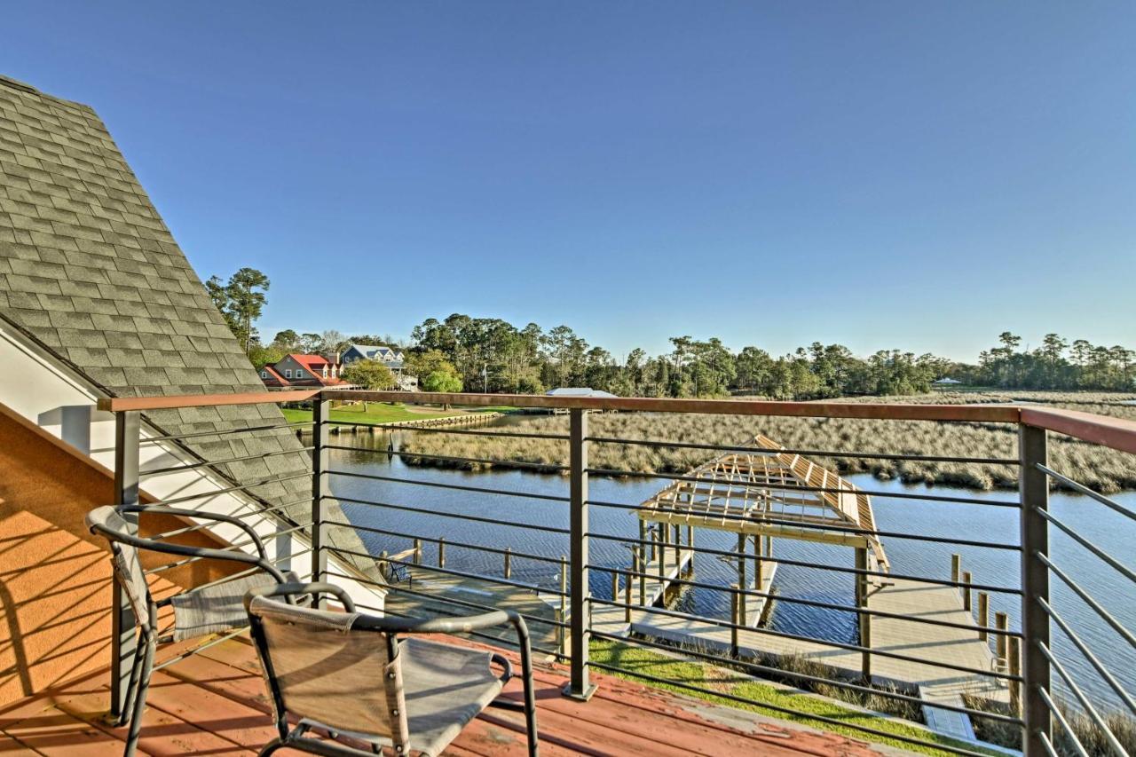 Gorgeous Ocean Springs Waterfront Home With Dock! Exterior photo